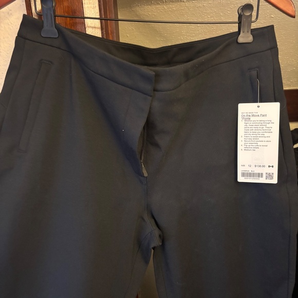 Lululemon; On The Move Pant *ponte, size 12 - Picture 2 of 8